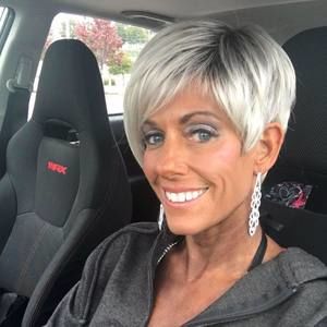 Meet your Posher, Christina